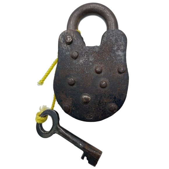 Vintage Rustic Steel Brass Padlock Heavy Duty Skeleton Key Lock Farmhouse - Picture 6 of 10